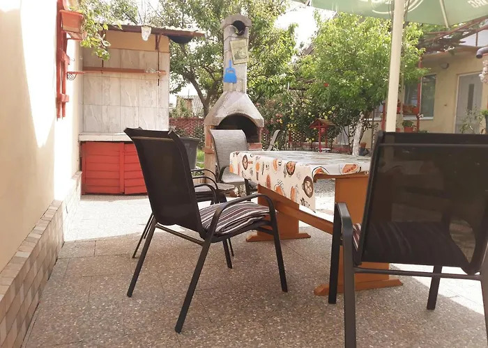 Casa De Vacanta Alexoiu 3*